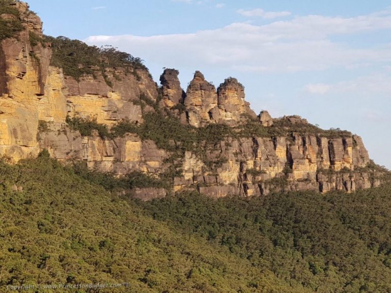 Three Sisters - Blue Mountains